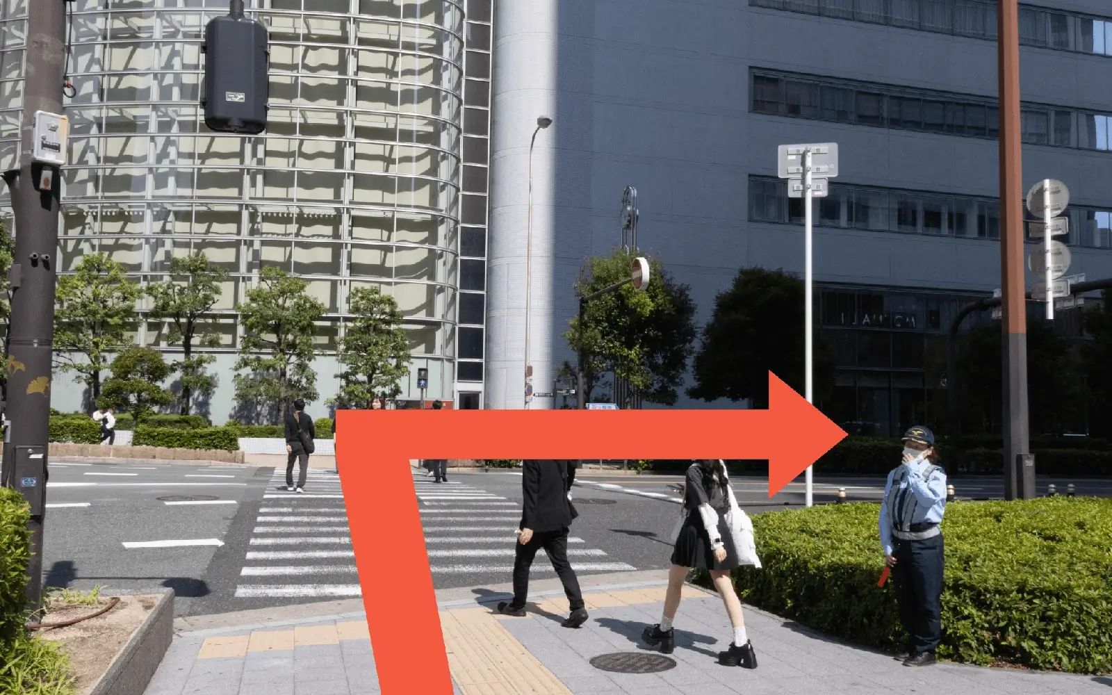 大阪駅桜橋口からお越しの方へ(地上)