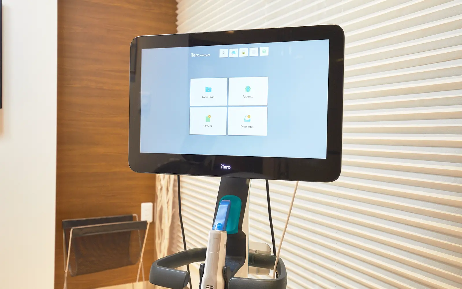 口腔内スキャナー(iTero)